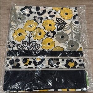 Vera Bradley Sarong Go Wild NWT